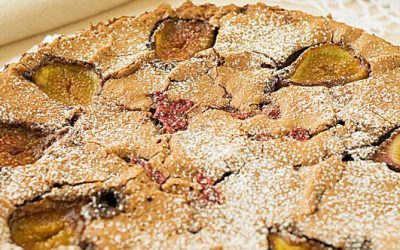 Chocolate clafoutis with figs, red currants and blueberries