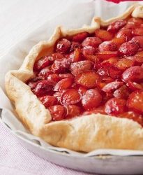 Wild blood plums tart