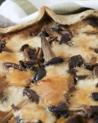 Pumpkin tart and provolone cheese