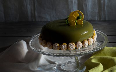 Entremets al pistacchio e frutto della passione