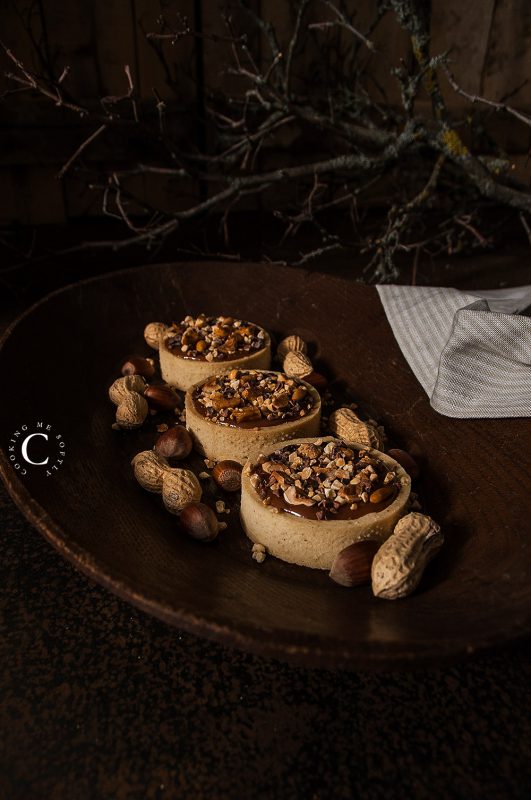 Crostata al caramello e frutta secca 